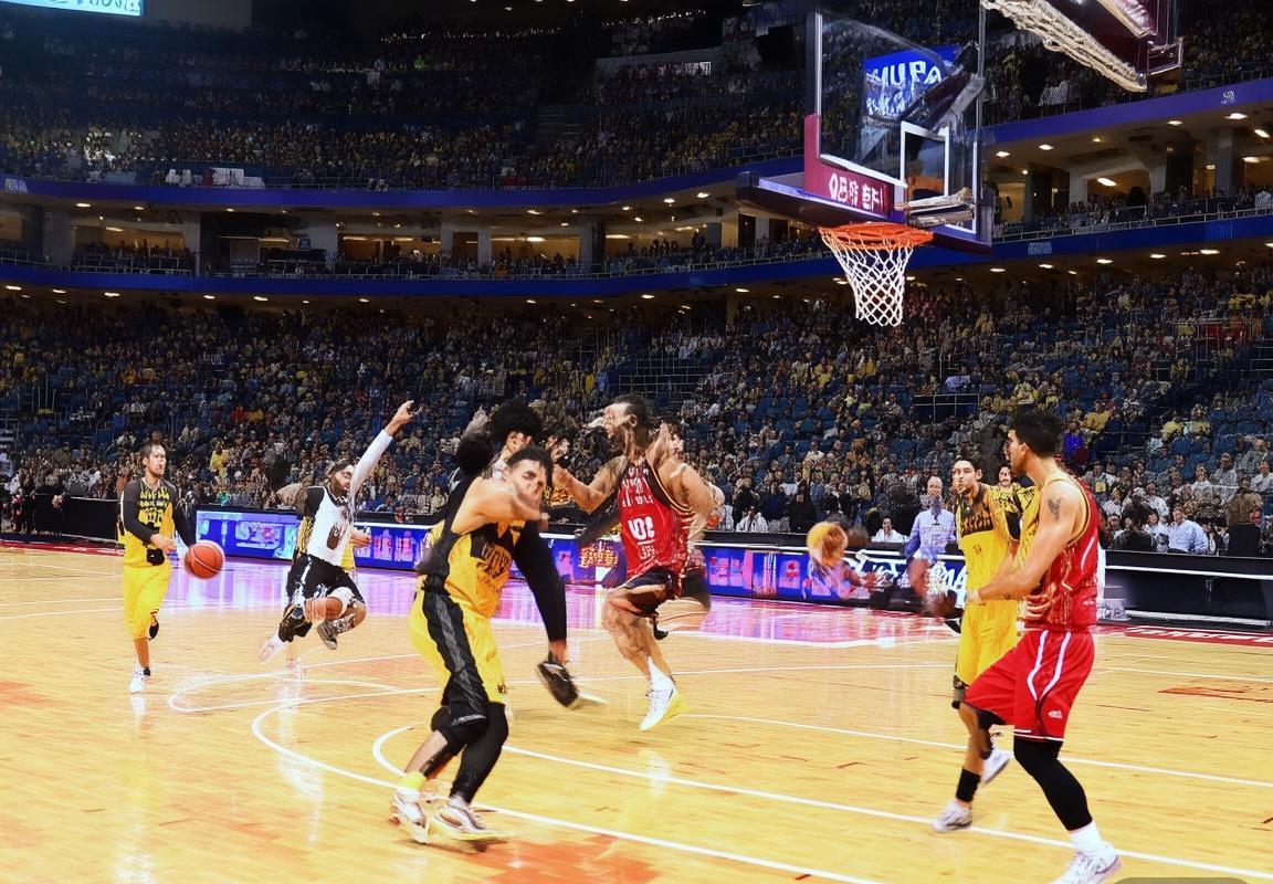 2017 CBA季后赛京深巅峰对决：精彩瞬间回顾